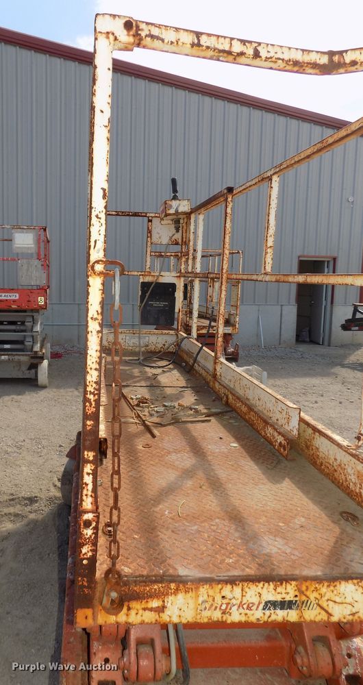 image for item DG2420 Snorkel SL20 scissor lift
