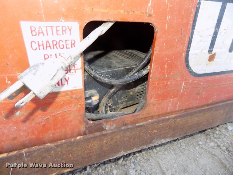 image for item DG2420 Snorkel SL20 scissor lift