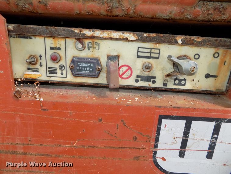 image for item DG2420 Snorkel SL20 scissor lift