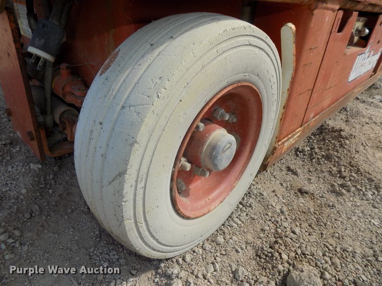 image for item DG2420 Snorkel SL20 scissor lift