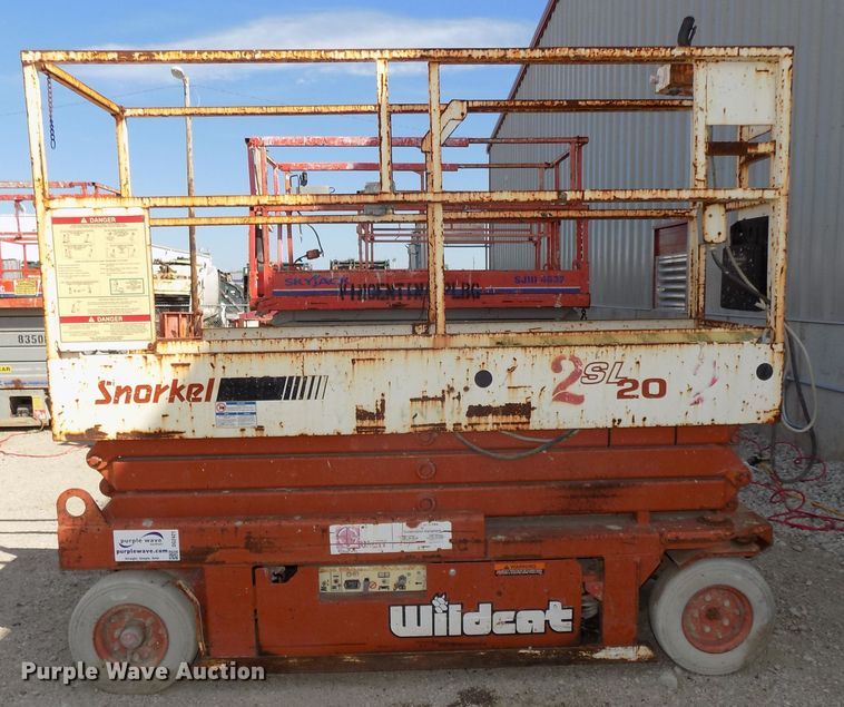 image for item DG2421 Snorkel SL20 Wildcat scissor lift