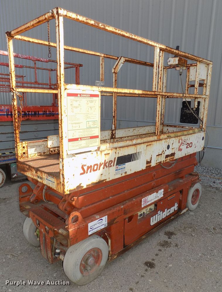 image for item DG2421 Snorkel SL20 Wildcat scissor lift