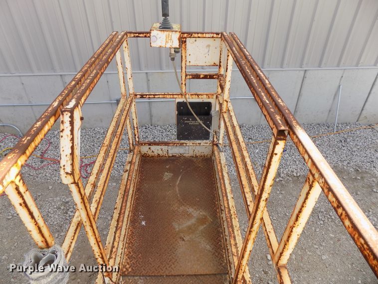 image for item DG2421 Snorkel SL20 Wildcat scissor lift