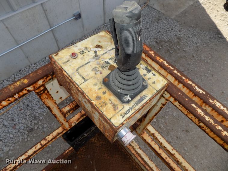 image for item DG2421 Snorkel SL20 Wildcat scissor lift