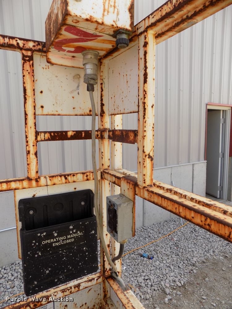 image for item DG2421 Snorkel SL20 Wildcat scissor lift