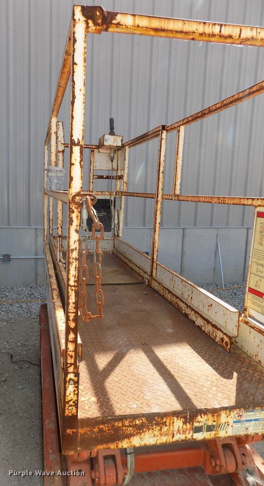 image for item DG2421 Snorkel SL20 Wildcat scissor lift
