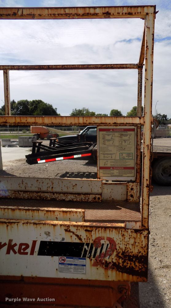 image for item DG2421 Snorkel SL20 Wildcat scissor lift