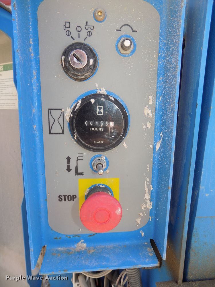 image for item DG2422 2008 Genie GR20 vertical lift