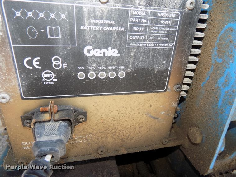 image for item DG2422 2008 Genie GR20 vertical lift