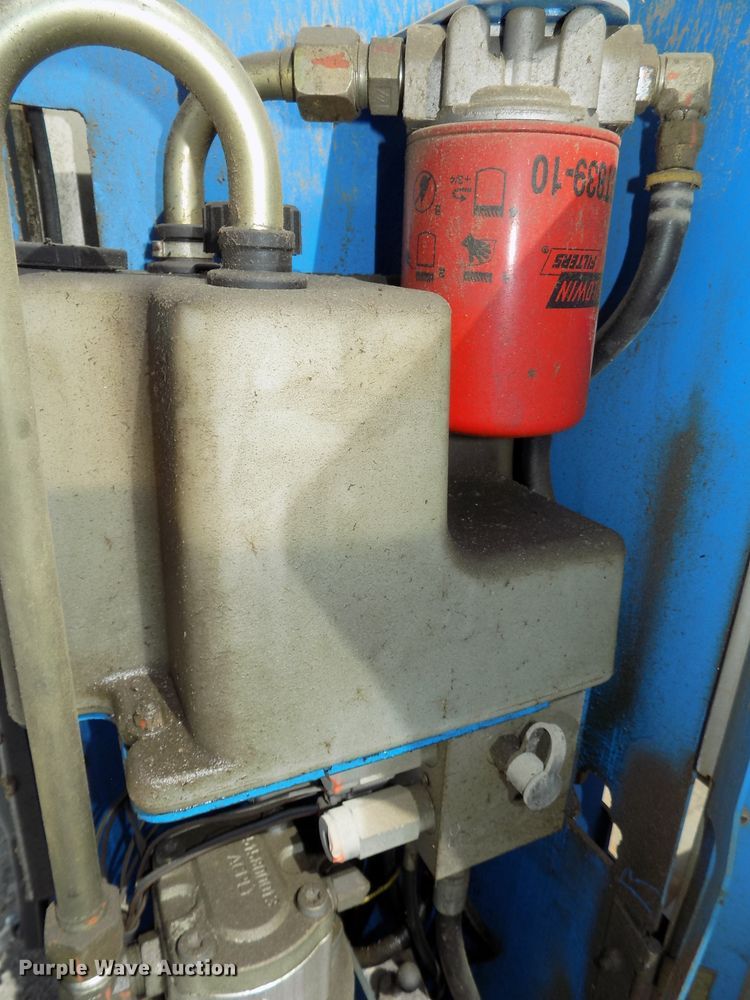 image for item DG2422 2008 Genie GR20 vertical lift