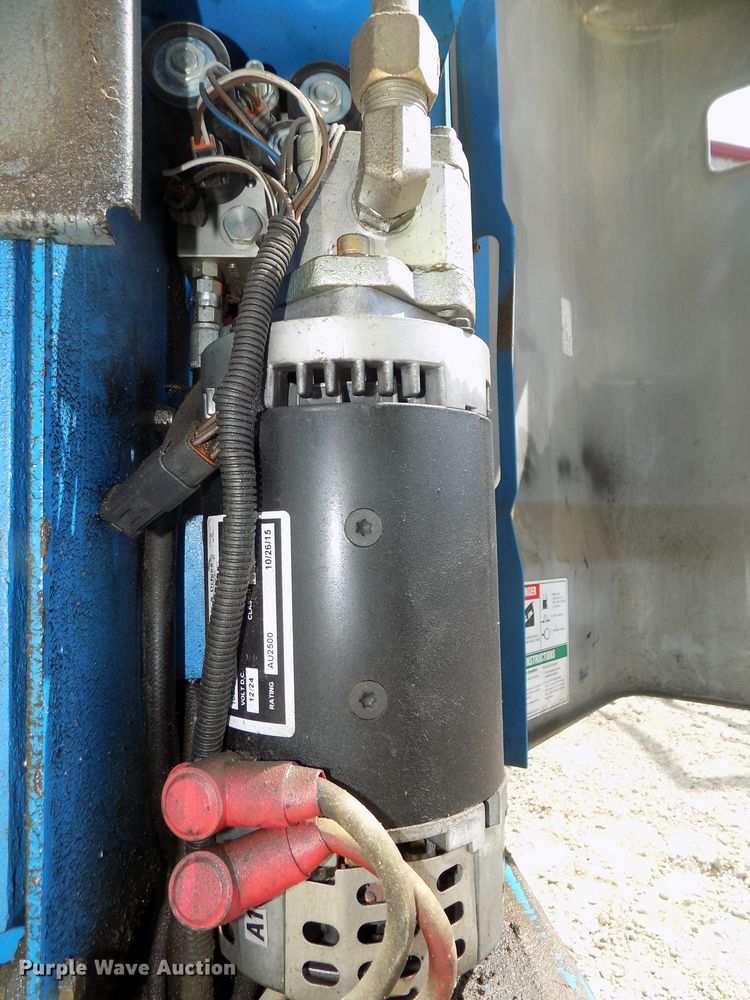 image for item DG2422 2008 Genie GR20 vertical lift