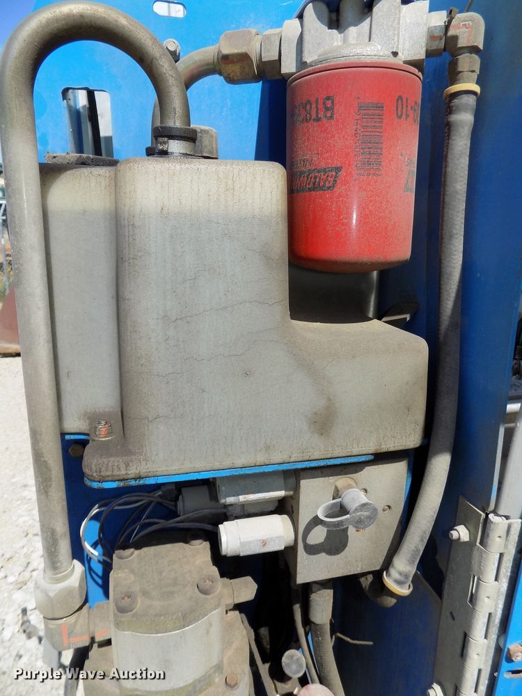 image for item DG2423 2007 Genie GR20 vertical lift