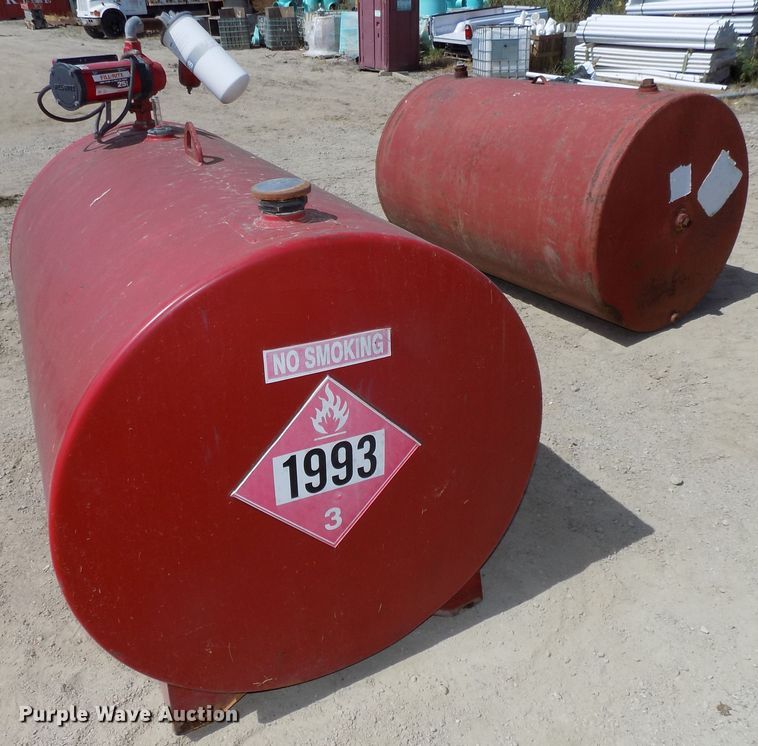 image for item DG2426 (2) fuel tanks