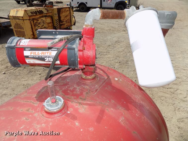 image for item DG2426 (2) fuel tanks