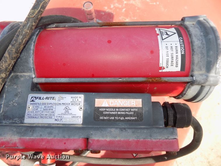 image for item DG2426 (2) fuel tanks