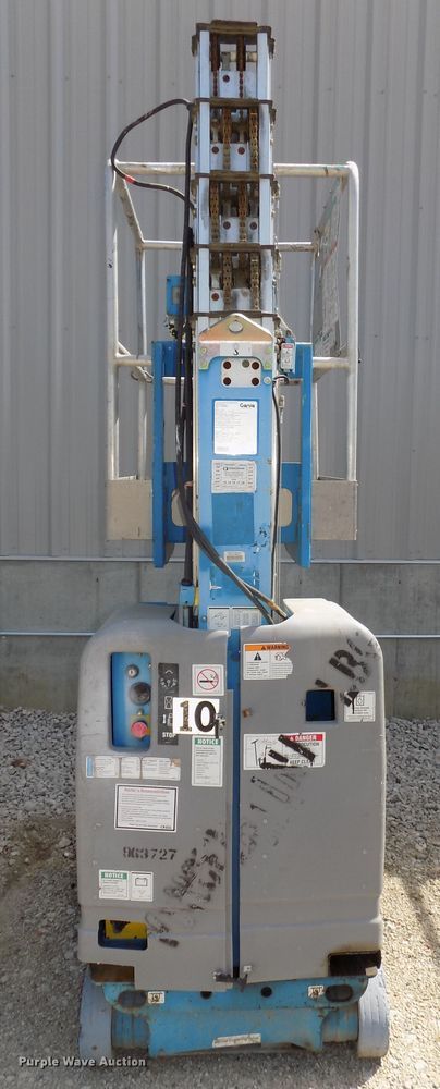 image for item DG2427 2007 Genie GR20 vertical lift