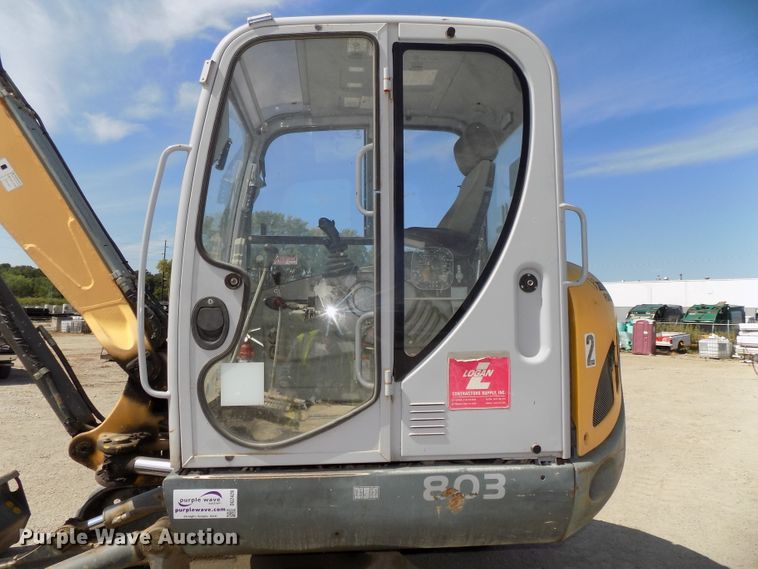 image for item DG2428 2006 Gehl G8003 RD mini excavator