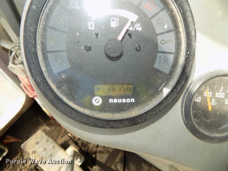 image for item DG2428 2006 Gehl G8003 RD mini excavator