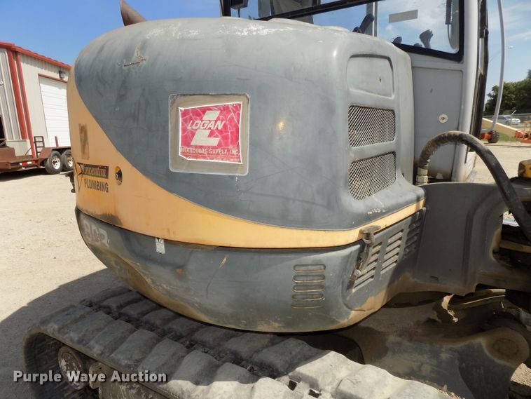 image for item DG2428 2006 Gehl G8003 RD mini excavator