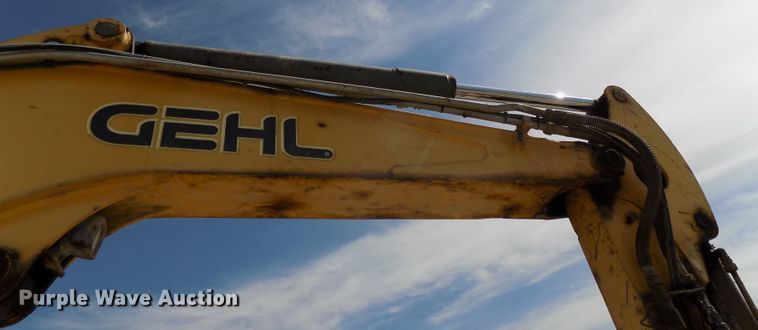 image for item DG2428 2006 Gehl G8003 RD mini excavator