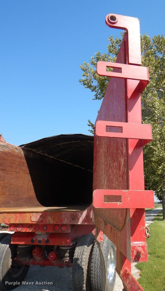 image for item DG4946 2008 CPS Manac TSD30 barrel end dump trailer