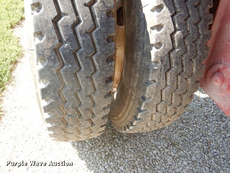 image for item DG4946 2008 CPS Manac TSD30 barrel end dump trailer