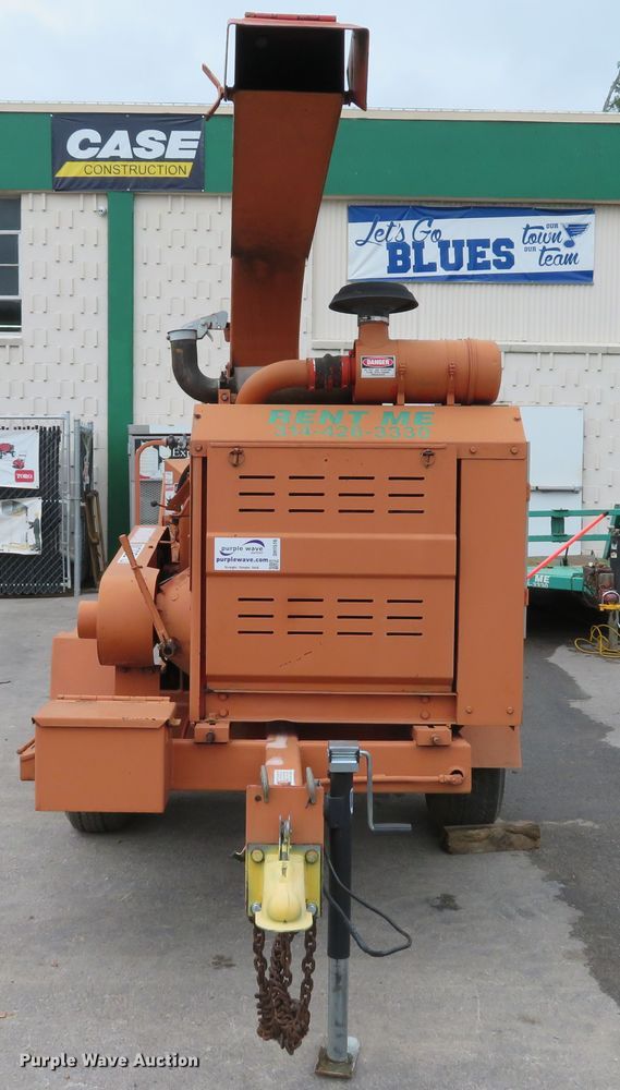 image for item DH1516 1995 Morbark 13 wood chipper