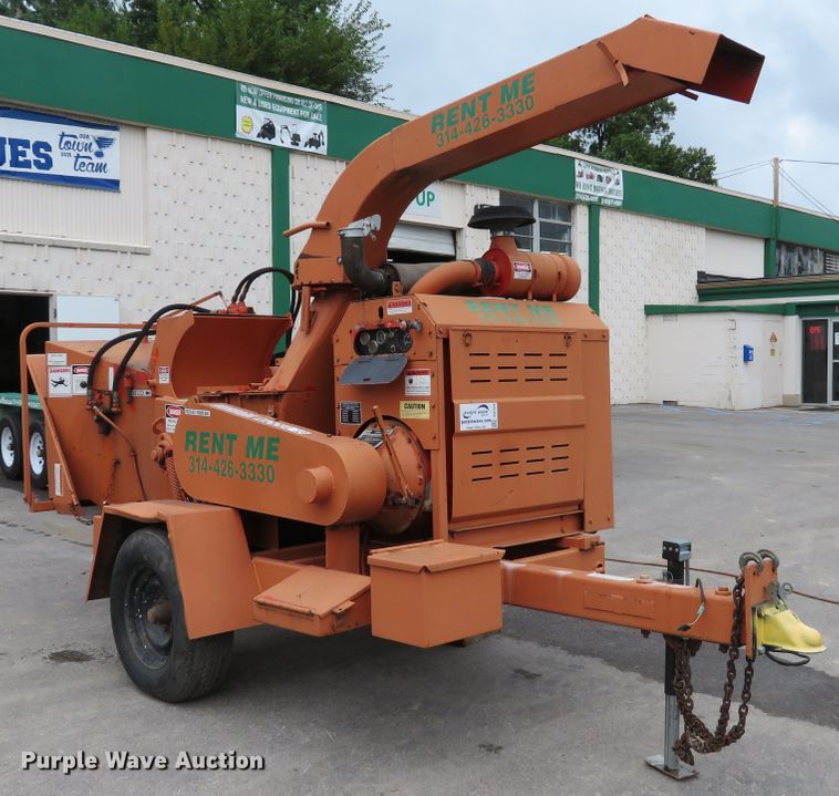 image for item DH1516 1995 Morbark 13 wood chipper