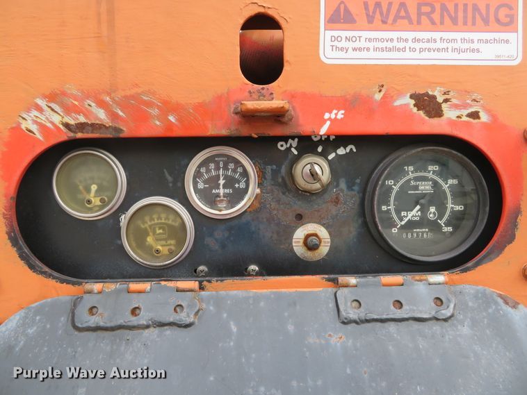 image for item DH1516 1995 Morbark 13 wood chipper