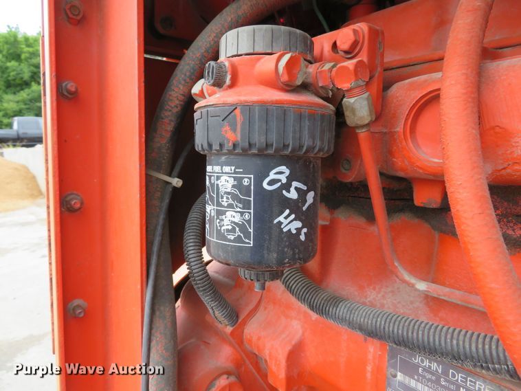 image for item DH1516 1995 Morbark 13 wood chipper