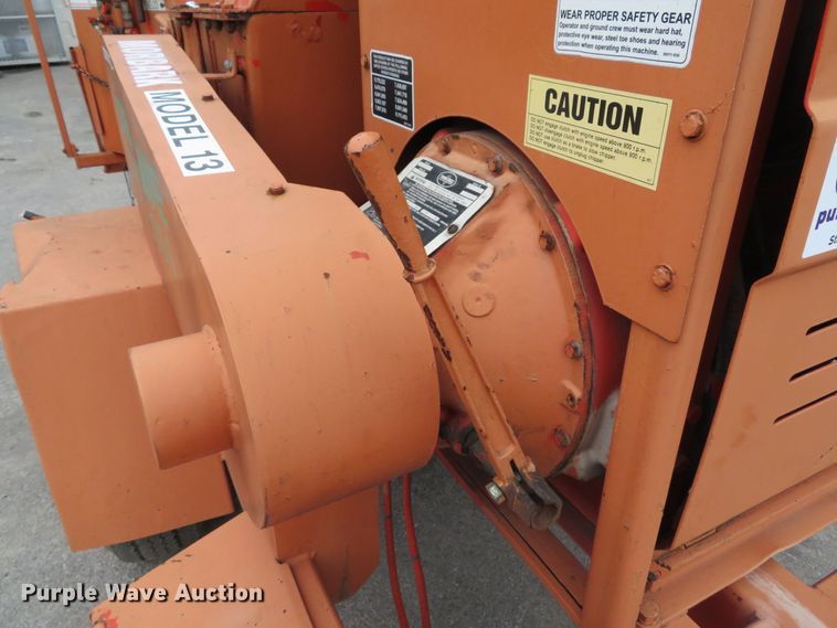 image for item DH1516 1995 Morbark 13 wood chipper