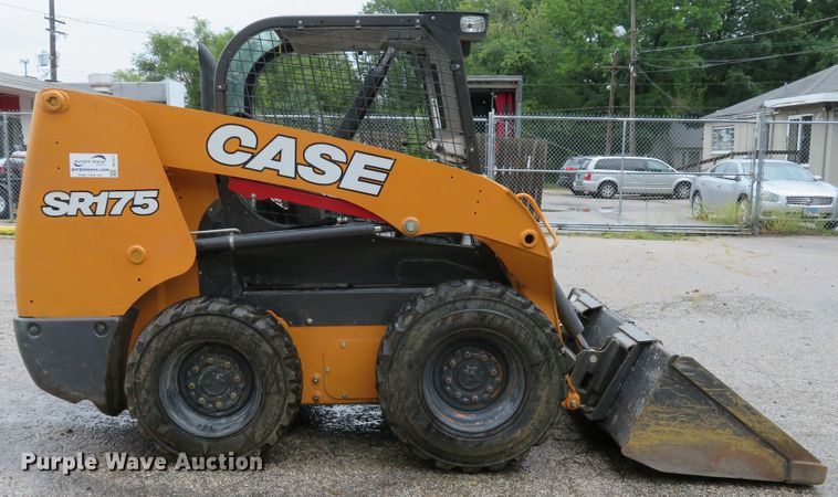 image for item DH1517 2017 Case SR175 skid steer