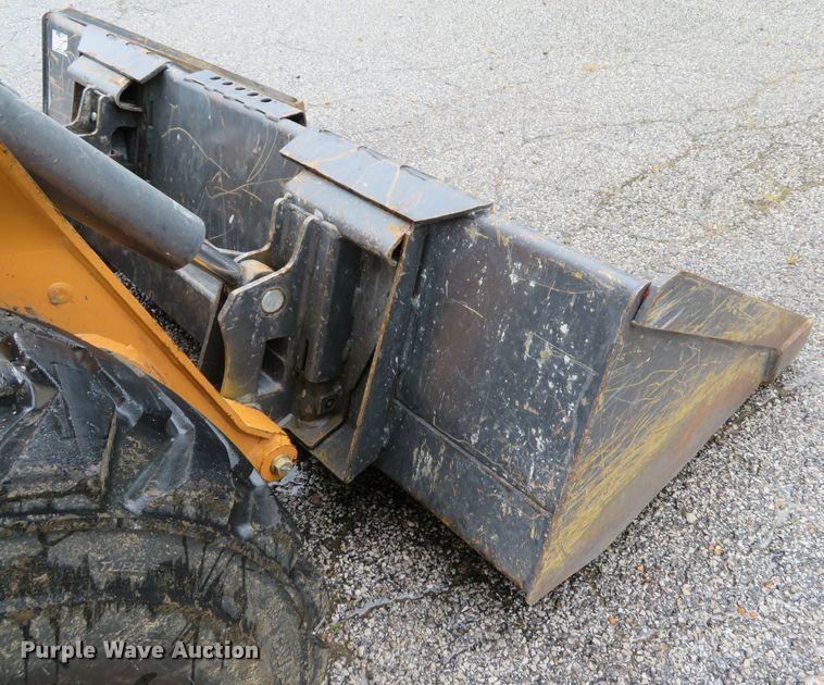 image for item DH1517 2017 Case SR175 skid steer