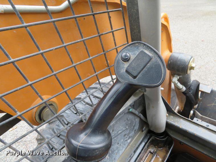 image for item DH1517 2017 Case SR175 skid steer