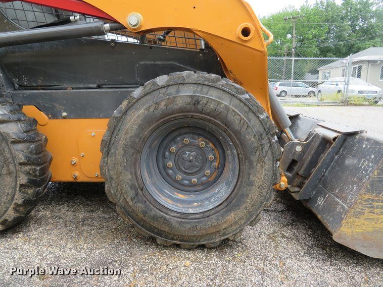 image for item DH1517 2017 Case SR175 skid steer