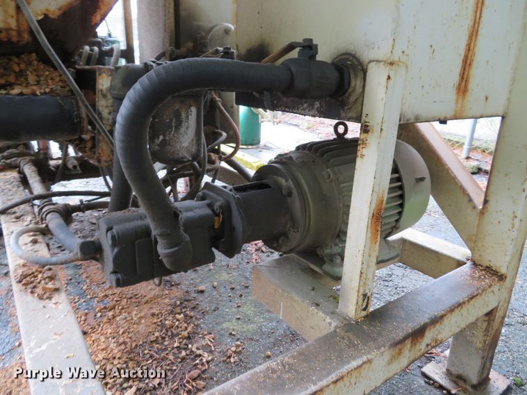 image for item DH1518 Trailer Haul concrete hopper