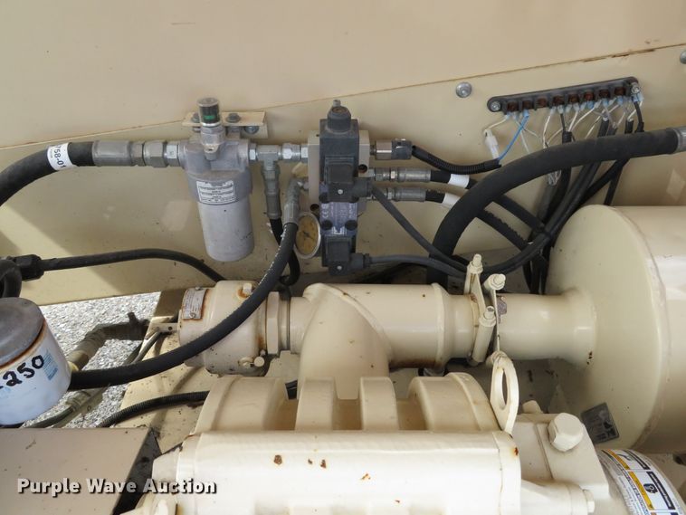 image for item DH1550 2009 Finn BB302-16 bark blower