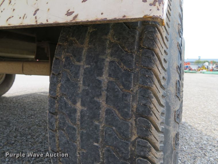 image for item DH1550 2009 Finn BB302-16 bark blower