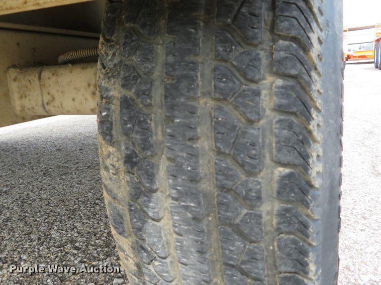 image for item DH1550 2009 Finn BB302-16 bark blower