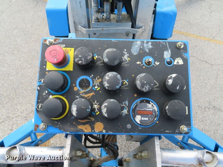 image for item DH1552 2011 Genie TZ-50 boom lift