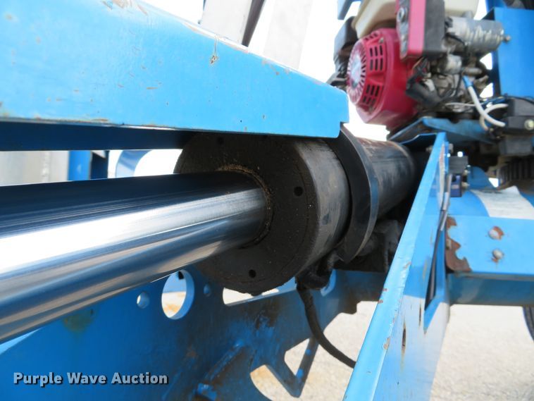 image for item DH1552 2011 Genie TZ-50 boom lift