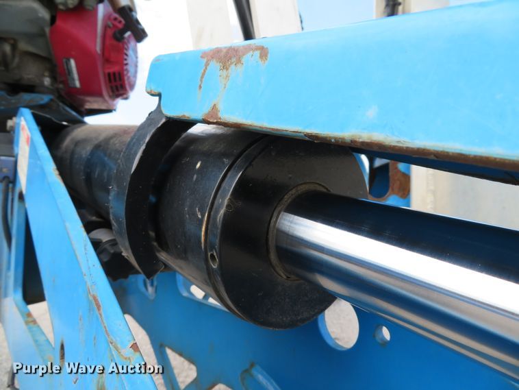 image for item DH1552 2011 Genie TZ-50 boom lift