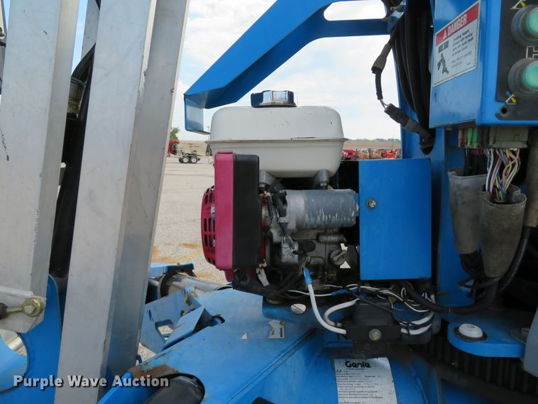 image for item DH1552 2011 Genie TZ-50 boom lift