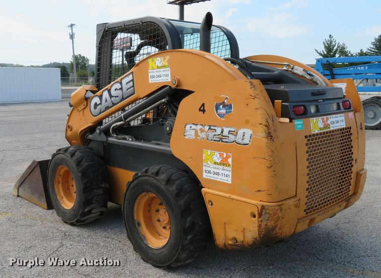 image for item DH1553 2012 Case SV250 skid steer