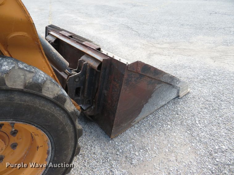 image for item DH1553 2012 Case SV250 skid steer