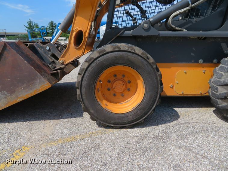 image for item DH1553 2012 Case SV250 skid steer