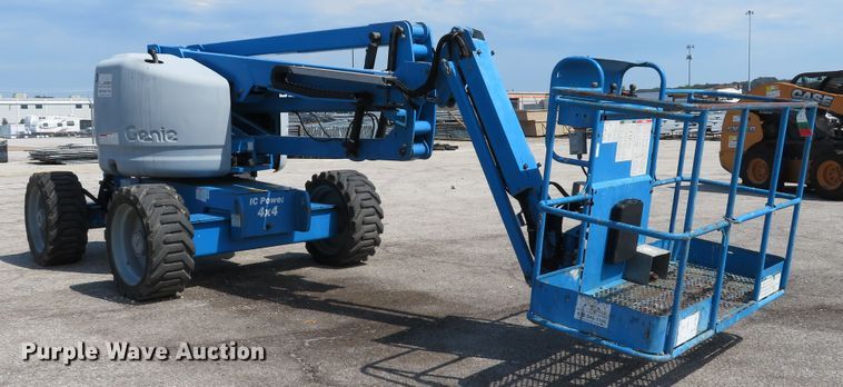 image for item DH1554 2011 Genie Z45/25J boom lift