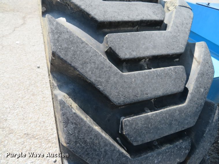 image for item DH1554 2011 Genie Z45/25J boom lift