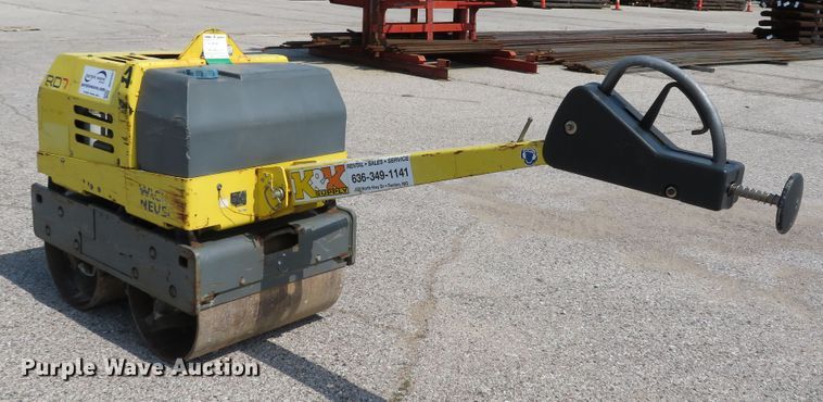 image for item DH1555 2014 Wacker Neuson RD7 double drum vibratory roller