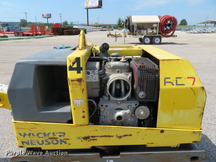 image for item DH1555 2014 Wacker Neuson RD7 double drum vibratory roller